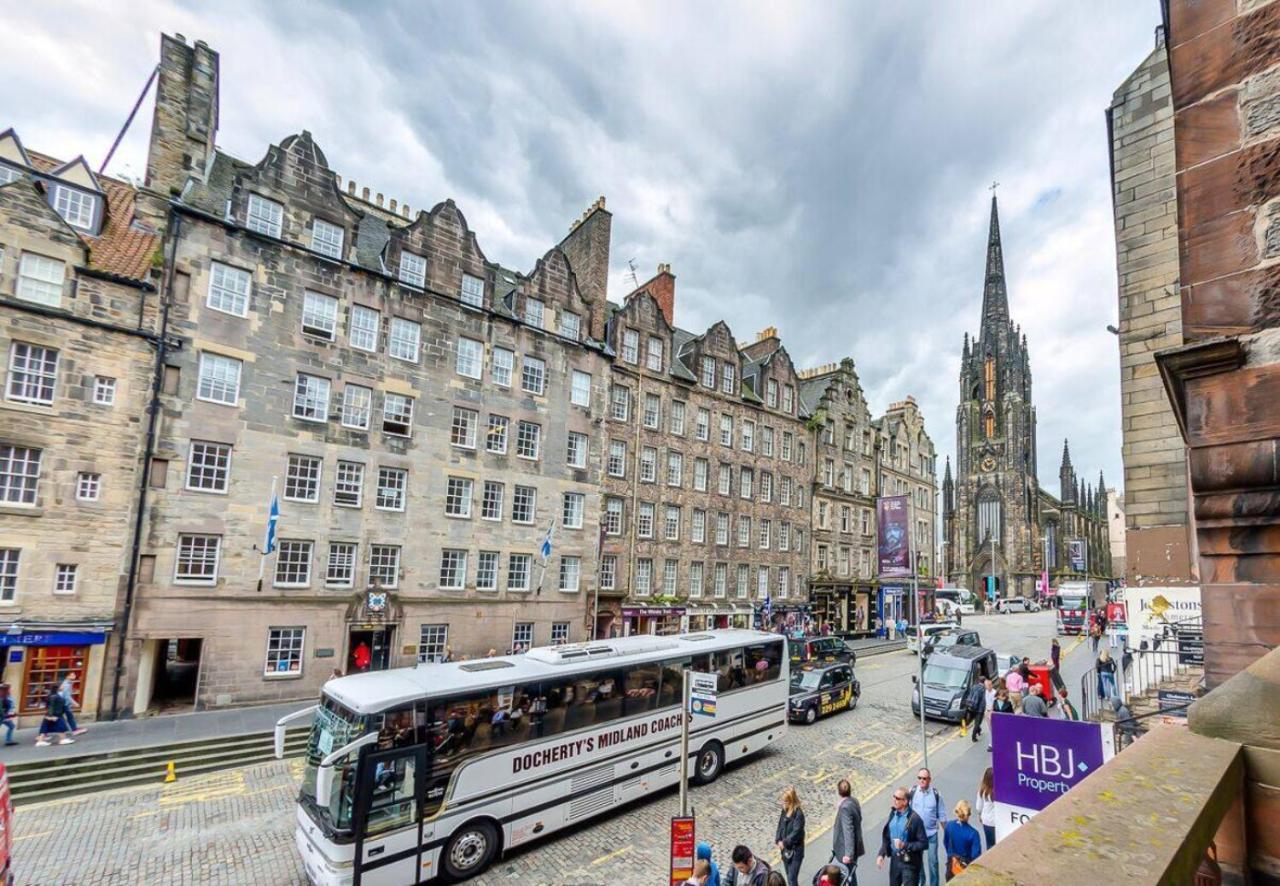 Appartamento Joivy Chic Apt In The Royal Mile Tower Edimburgo Esterno foto